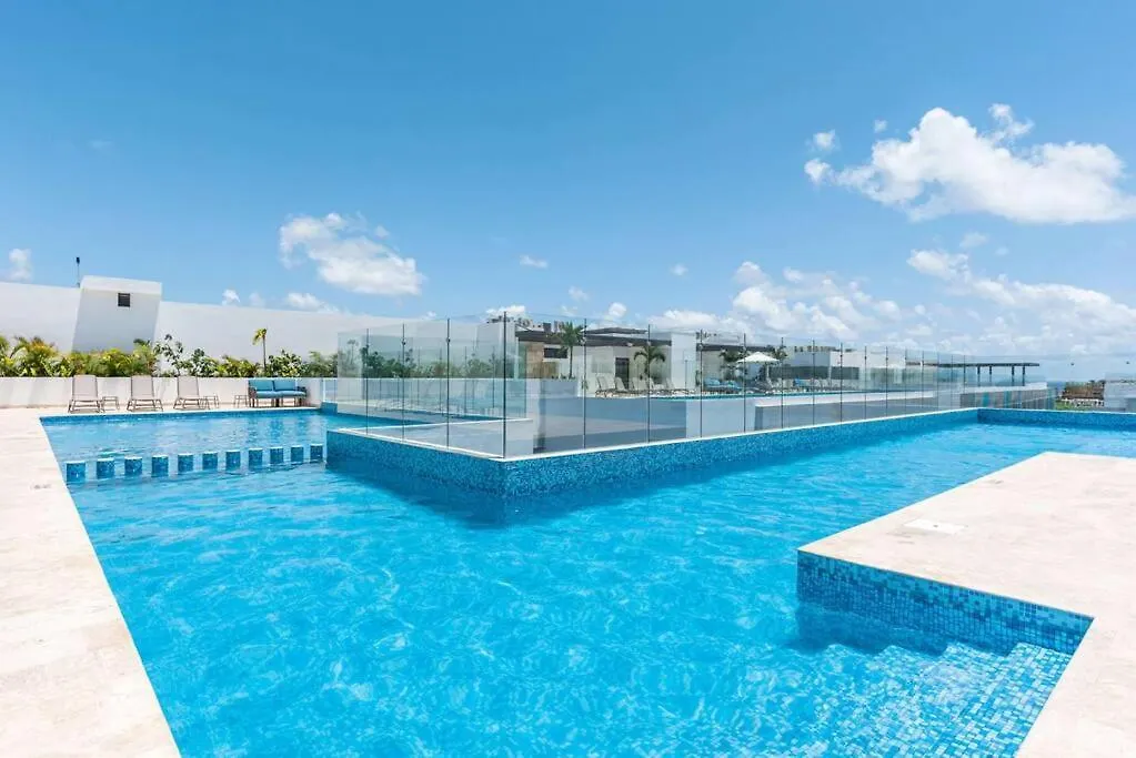 Beautiful Apt In Top Location! Ipana Playa del Carmen